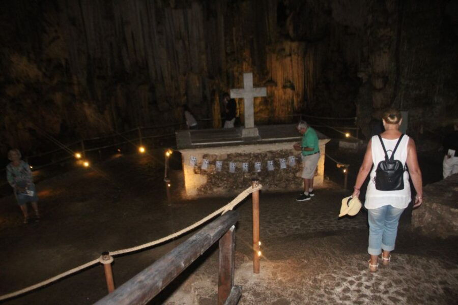 From Rethymno: Arkadi, Melidoni, and Margarites Tour