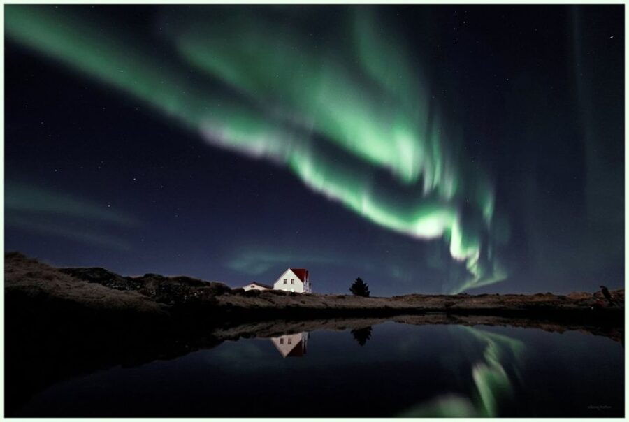 From Reykjavik: Northern Lights Tour With Hot Cocoa & Photos - Good To Know