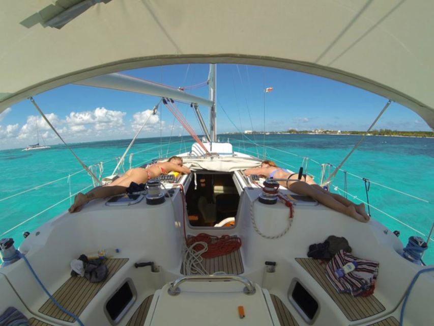 From Santa Teresa: Sailboat Tour to Corsica With Lunch