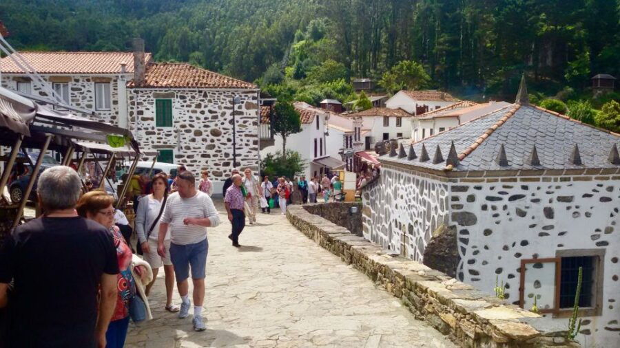 From Santiago: Fuciño Do Porco Hiking Tour