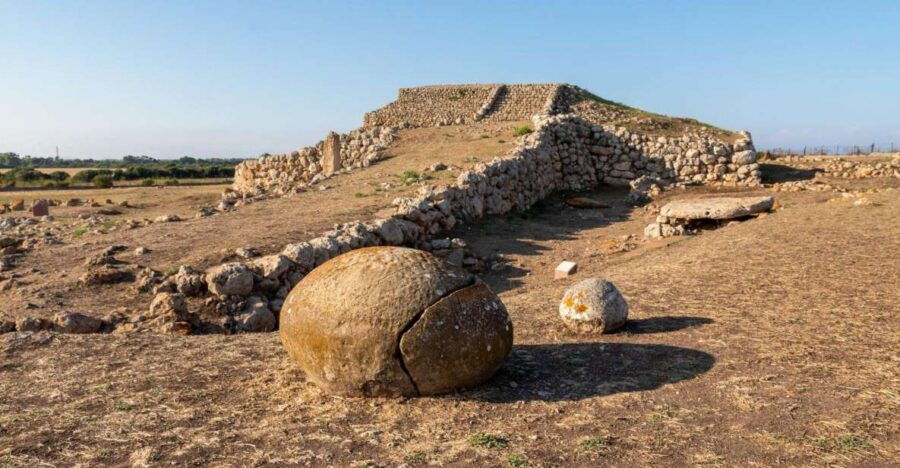 From Sassari: Monte D’accoddi & Su Crucifissu Mannu