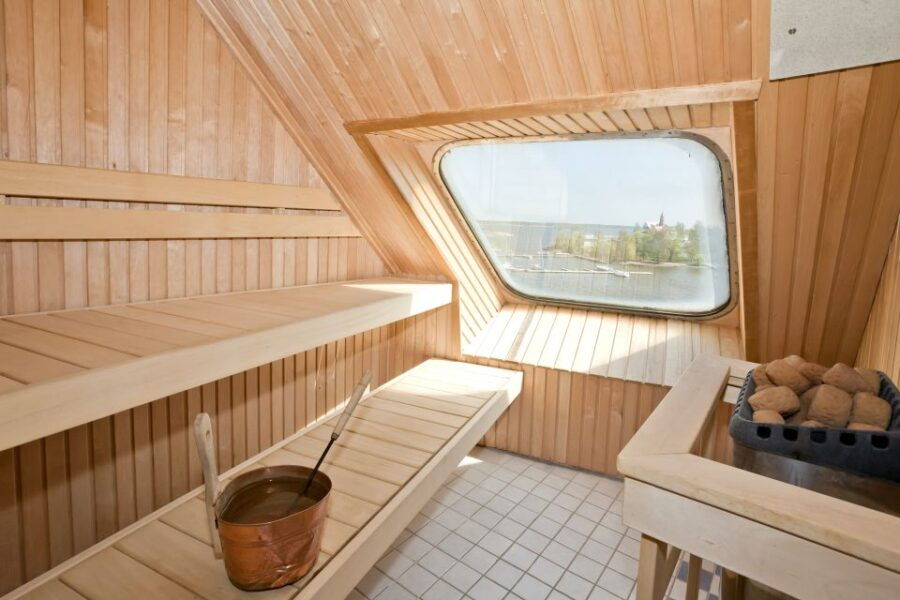 From Stockholm: 3-Day Return Cruise to Helsinki & Breakfast