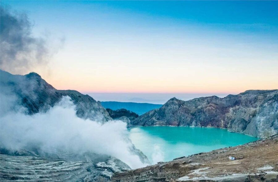 From Surabaya: Mt. Bromo, Ijen, and Tumpak Sewu 3-Day Tour