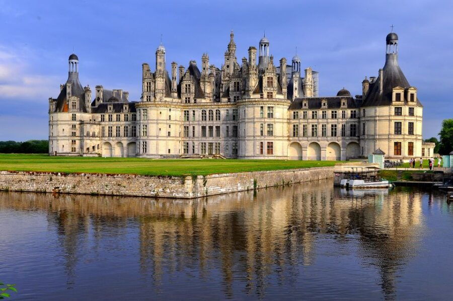 From Tours : Chenonceau & Chambord Castles Day Trip - Good To Know