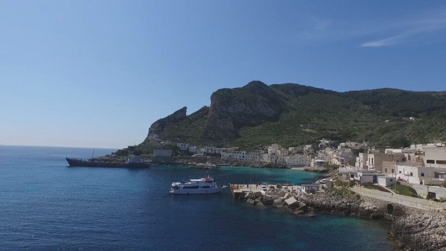 From Trapani: Favignana and Levanzo Boat Tour