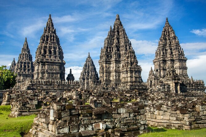 From Yogyakarta: Borobudur &Prambanan-Bromo-Waterfall-Ijen 6 Days - Good To Know