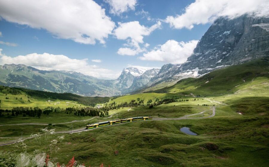 From Zurich: Mount Eiger Day Trip to Kleine Scheidegg