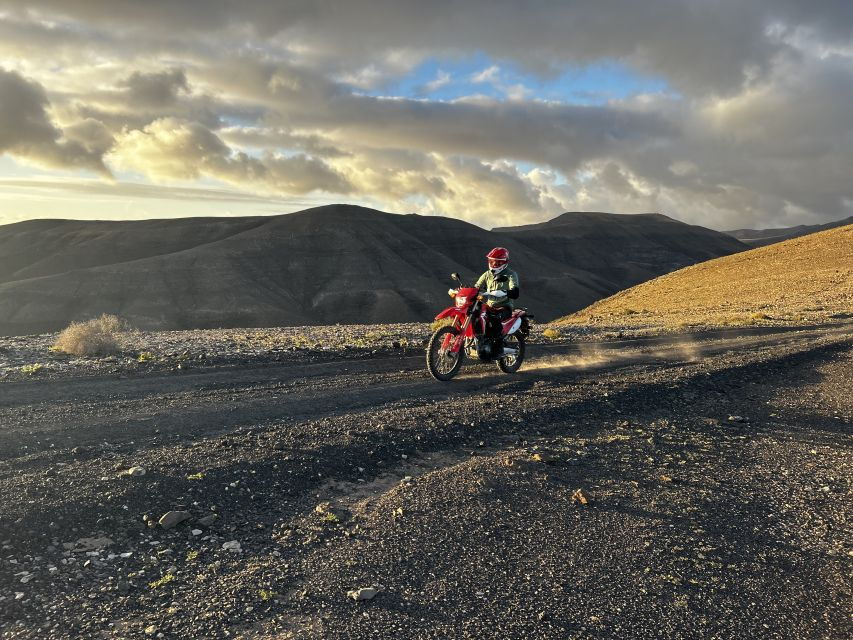 Fuerteventura South: Enduro Trips on Motocycle/Lic. B,A1&2,A