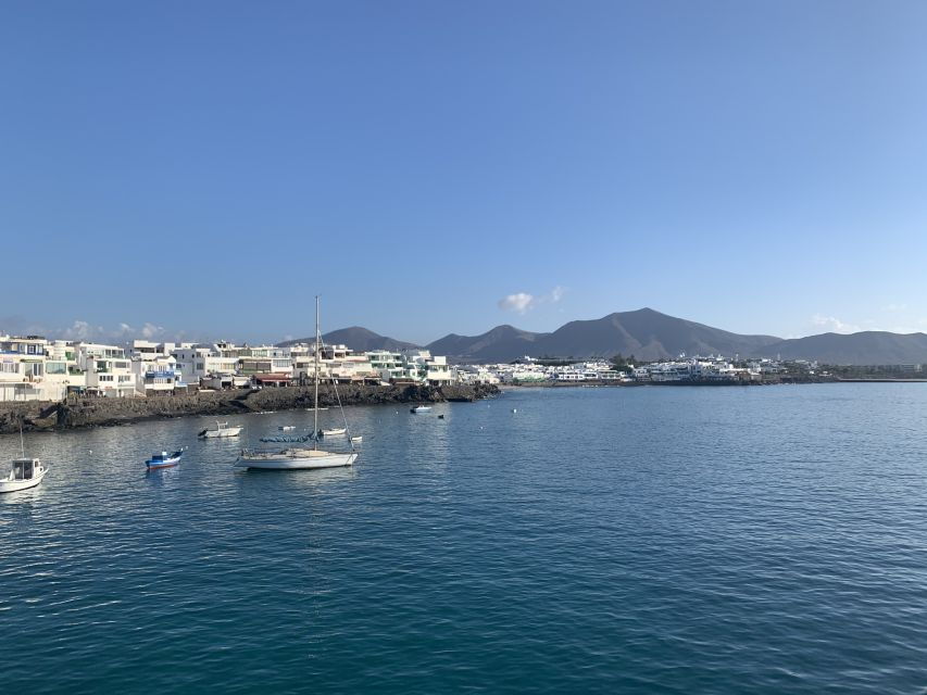 Fuerteventura to Lanzarote Ferry Crossing With Bus Service