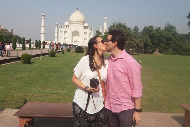 Full Day Agra Sightseeing With All Inclusive (Entrance Fee & Lunch) - Good To Know