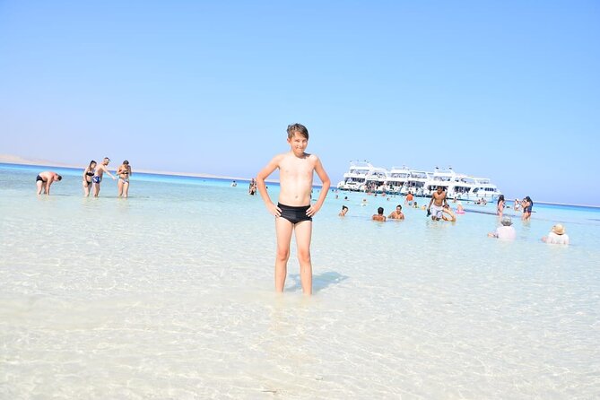 Full-Day Boat Trip and Snorkeling Experience in Ras Mohamed