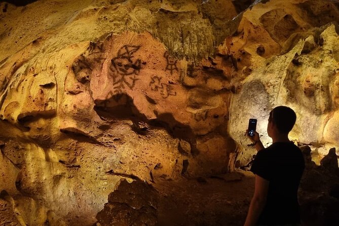 Full Day Cave of Wonders Altos De Chavon Chocolate Factory - Good To Know