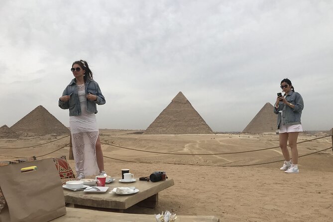 Full Day Guided Tour to the Pyramids, Sphinx, Meidum and Dahshur - Good To Know
