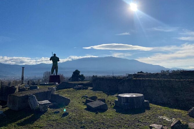 Full-Day Pompeii and Mt.Vesuvius Hike From Naples