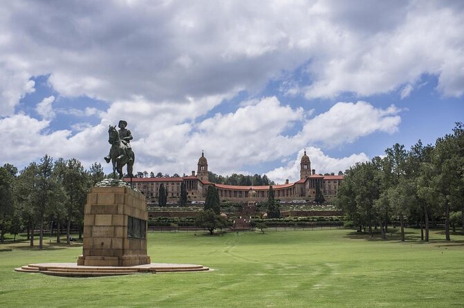 Full Day Private Tour in Johannesburg and Pretoria