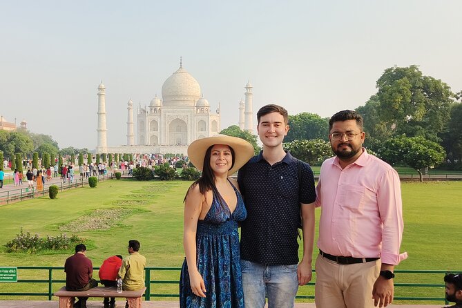Full-Day Private Tour to Taj Mahal and Agra From Delhi - Good To Know
