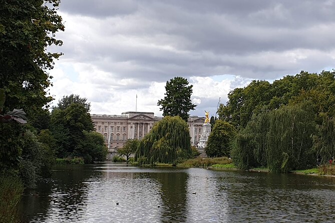 Full Day Private Walking Tour Through Royal London - Good To Know