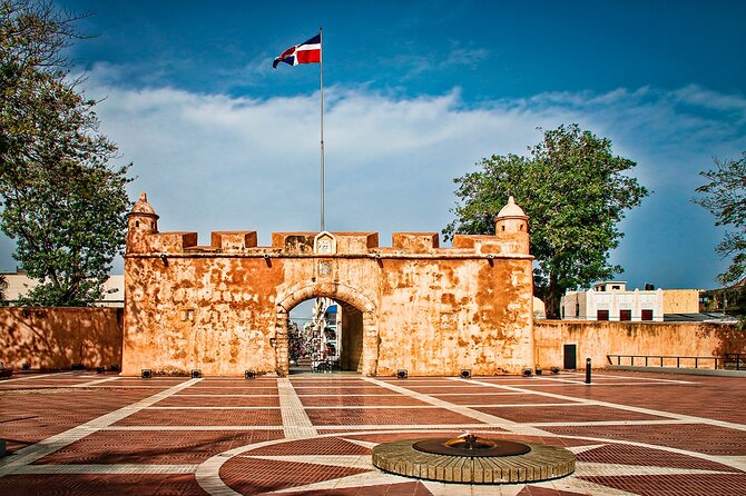 Full-Day Santo Domingo Tour With Pick up in Punta Cana