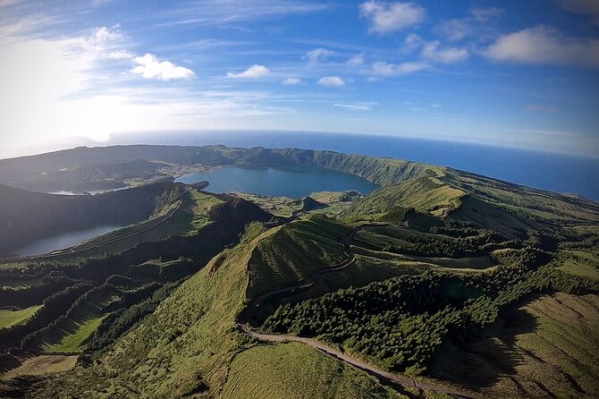 Full Day Sete Cidades 4WD Tour Walking Typical Lunch PRIVATE - Tour Overview