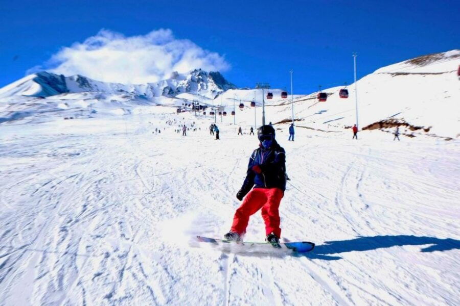 Full Day Skiing Experience in Cappadocia All Inclusive