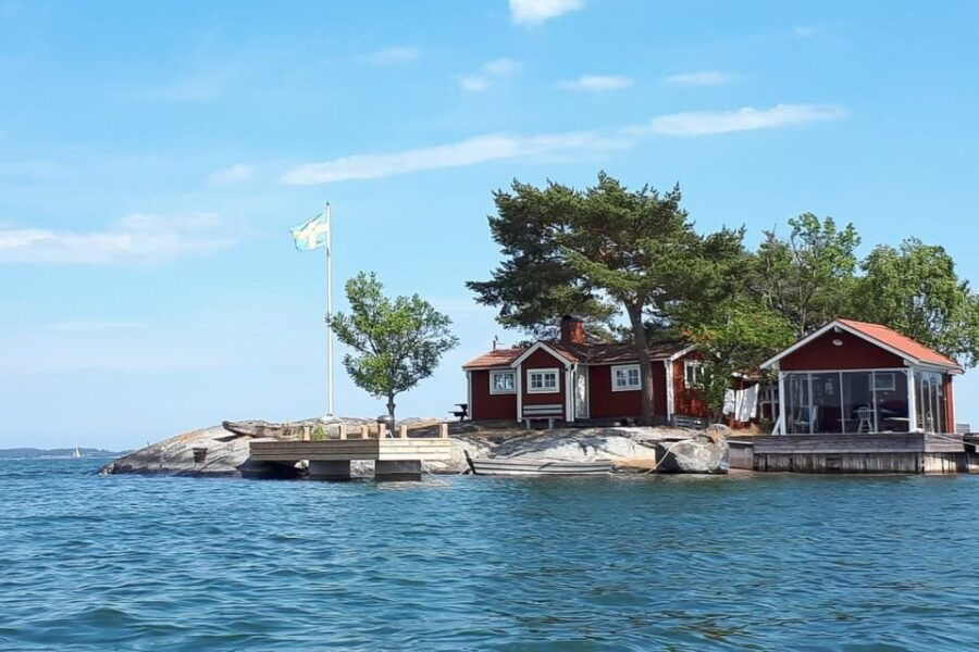 Full-Day Stockholm Archipelago Sailing Tour - Live Tour Guide and Group Size