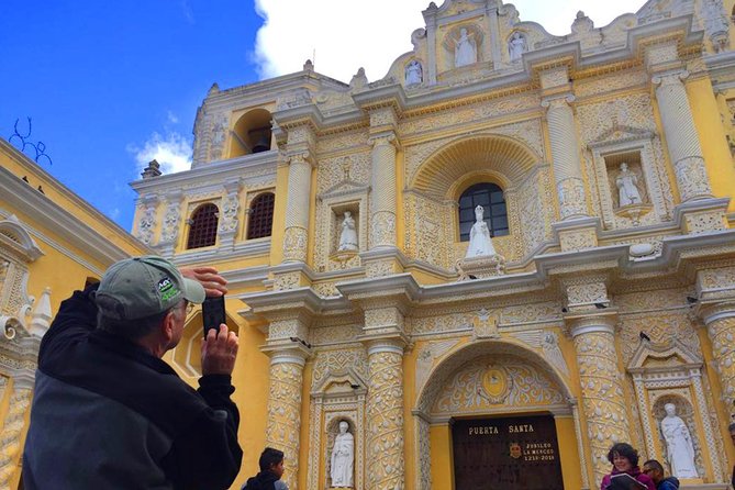 Full-Day Tour: Colonial Antigua, Jade Factory and Textile Experience