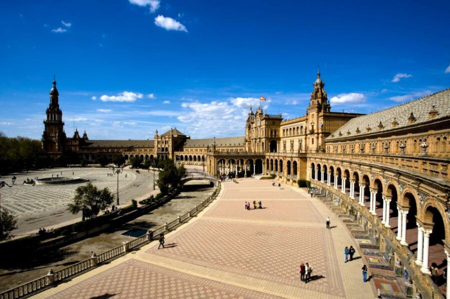 Full-Day Tour of Seville From Costa Del Sol - Good To Know