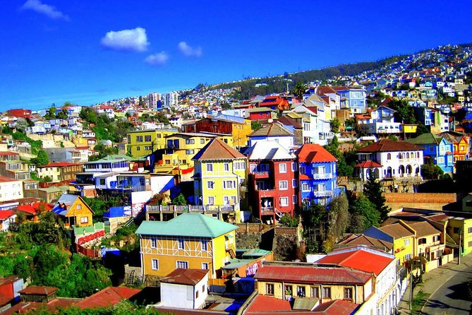 Full-Day Tour of Valparaiso Port and Viña Del Mar From Santiago - Good To Know