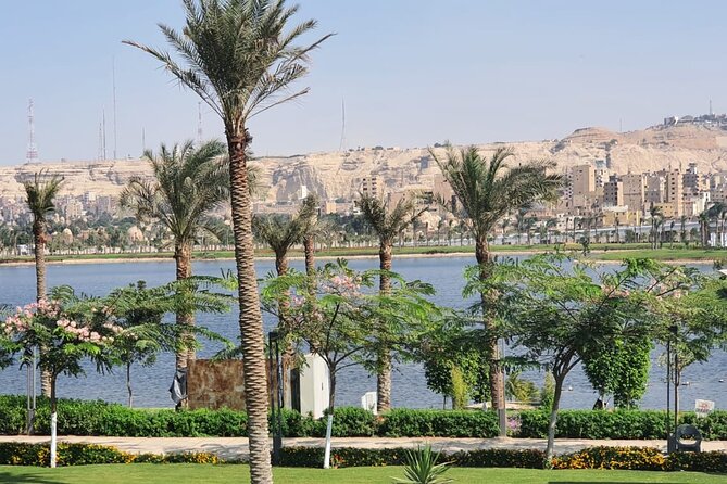 Full Day Tour to Royal Mummies, Giza Pyramids, Sphinx and Bazaar - Good To Know