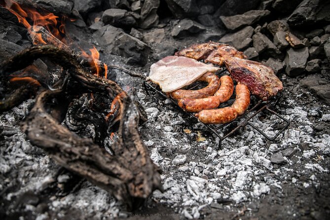 Full Day Trekking & Barbecue Local Experience