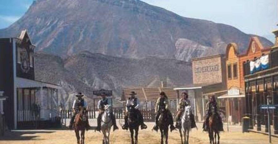 Full-Day Western Theme Park Tour of Mini Hollywood (Oasys) - Activity Details