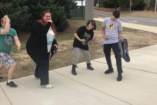Fun Scavenger Hunt in Warren by Zombie Scavengers