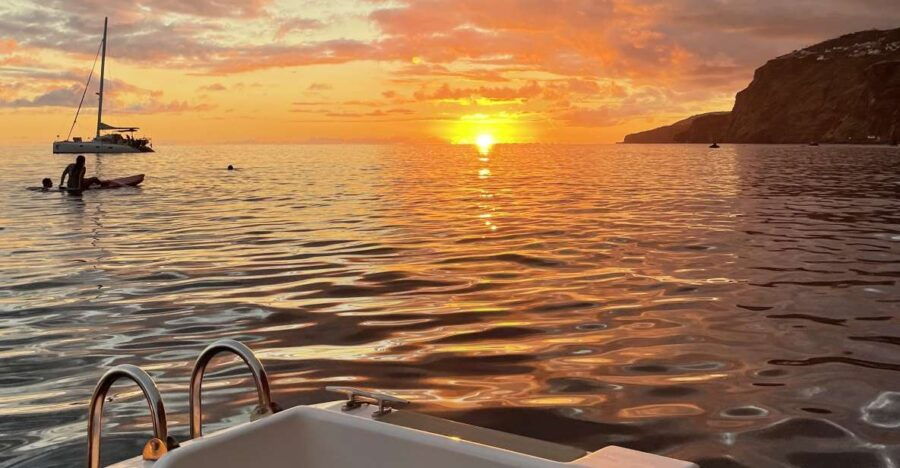 Funchal: Private Sunset Boat Trip With Snorkeling and Paddle - Good To Know
