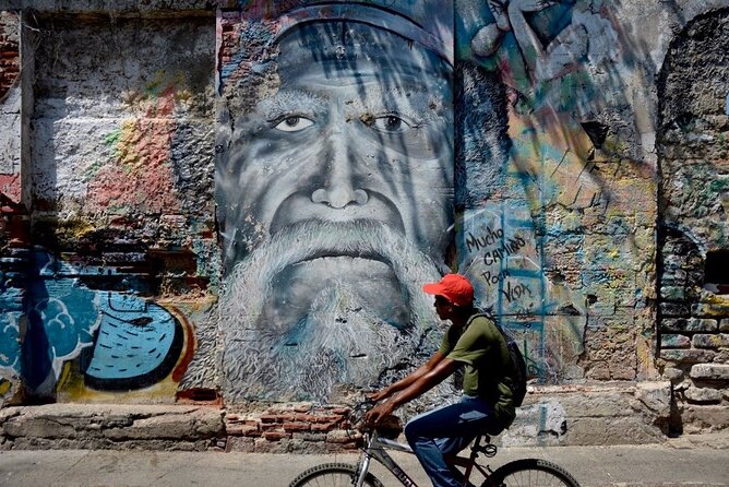 Gabriel García Márquez Literature Tour in Cartagena De Indias and Snacks. - Good To Know