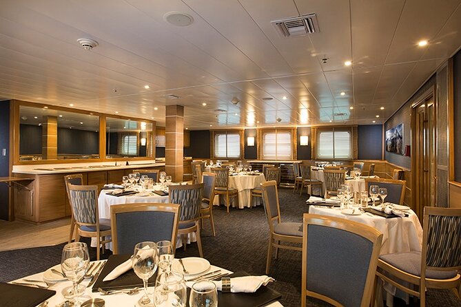 Galapagos Islands 5-Day Northern Cruise Aboard Yacht Isabela II