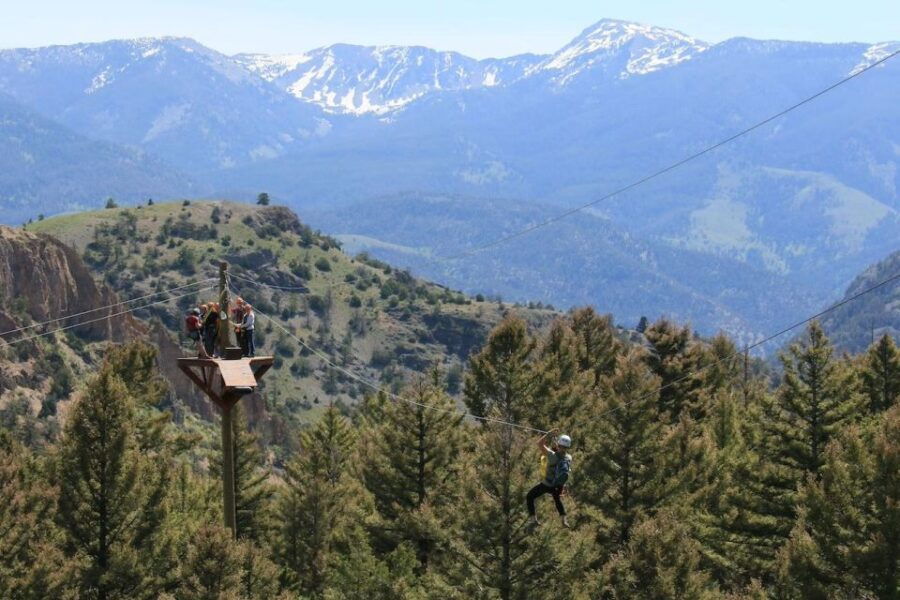 Gardiner: Guided Zipline Ecotour (3 Hours)