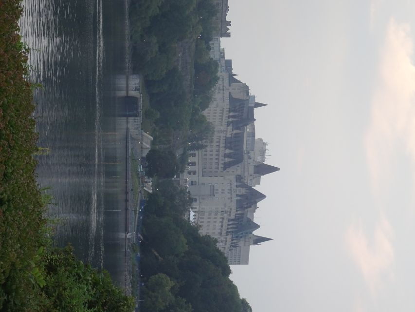 Gatineau Self-Guided Walking Tour and Scavenger Hunt