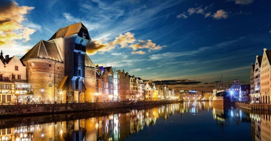 Gdansk Guided Tour for History Lovers 8 Hours - Good To Know