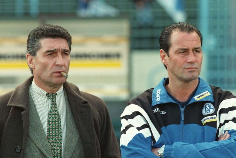 Gelsenkirchen: Old Park Stadium Area Smartphone Game Tour - Good To Know