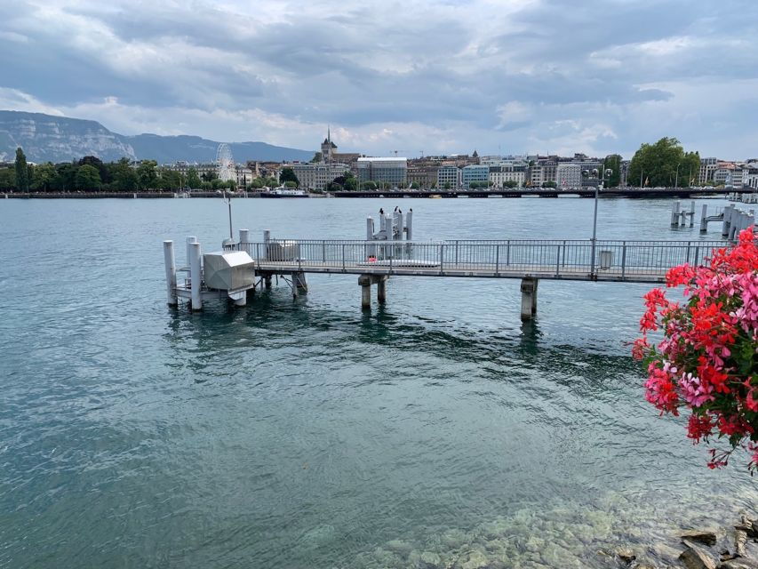 Geneva Lakeside Stroll: A Self-Guided Audio Tour