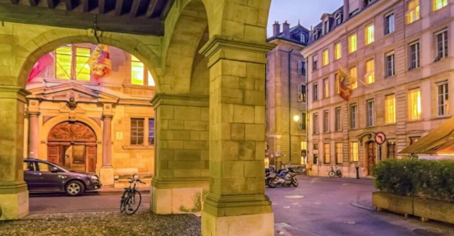 Geneva: Old Town Self-Guided Audio Tour - Booking Information