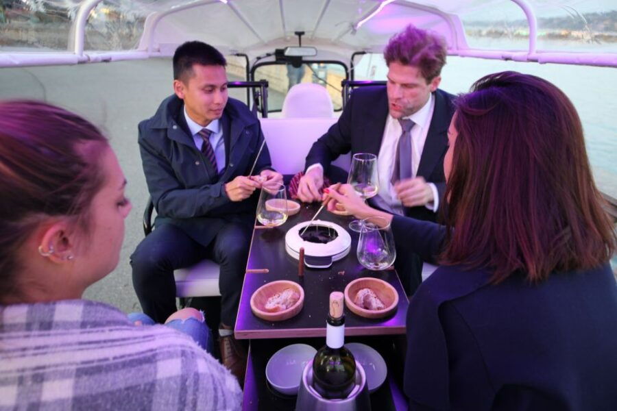 Geneva: Tour With Fondue and Wine in Tuktuk - Good To Know
