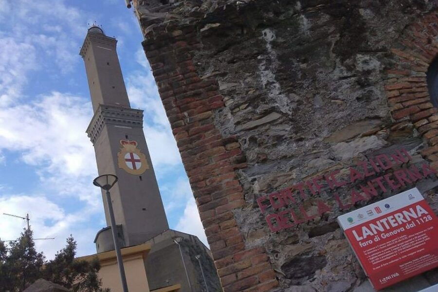 Genoa: World-Famous Aquarium and Lighthouse Combo Ticket