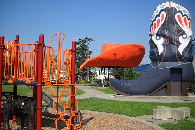 Georgetown Neighborhood and Alki Beach Tour: Historic, Funky and Beautiful!