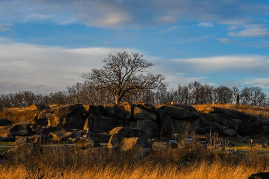 Gettysburg: Devil's Den Self-Guided Walking Tour
