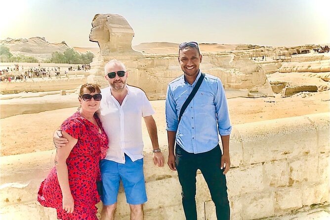 Giza Pyramids Private Archaeological and Historical Guided Tour