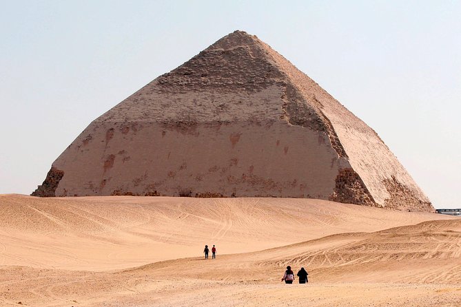 Giza Pyramids ,Sphinx ,Sakkara & Dahshur. - Overview of Giza Pyramids
