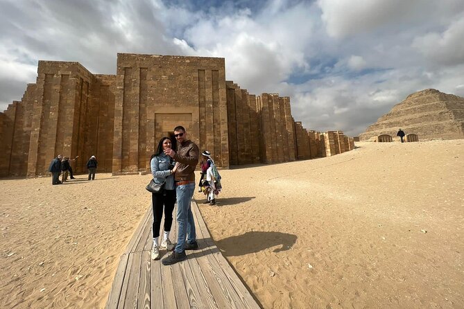 Giza Pyramids ,Sphinx ,Sakkara Pyramid ,Memphis With Private Expert Guide