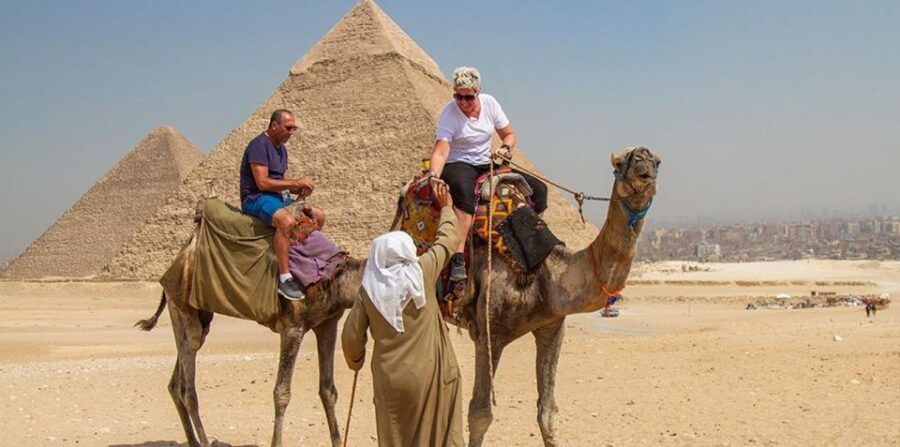 Giza: Pyramids Transfer With Optional Guide & Ticket - Good To Know