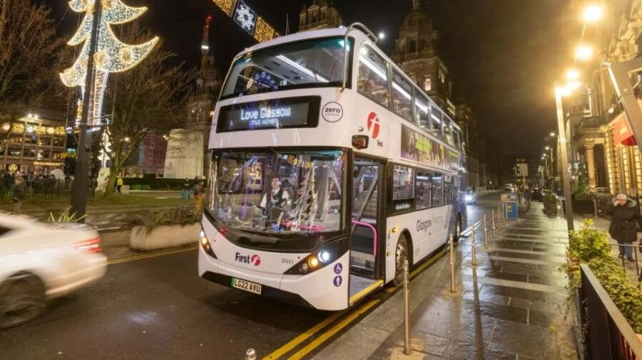Glasgow: Easy Bus Travel Between Airport and City Center